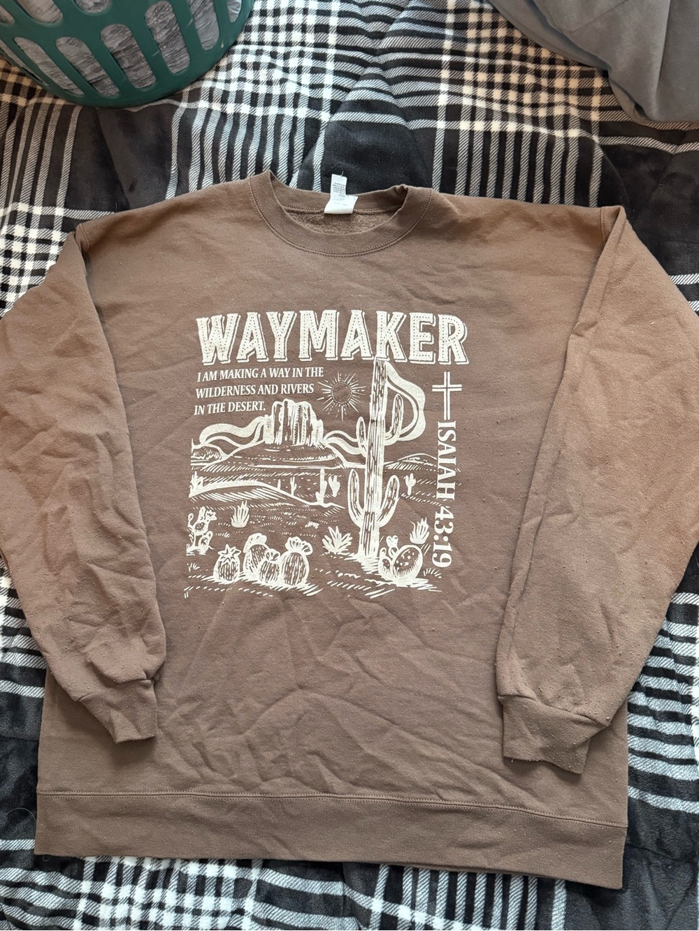 Hanes Brown Crewneck Sweatshirt with White 'WAYMAKER' Desert Graphic